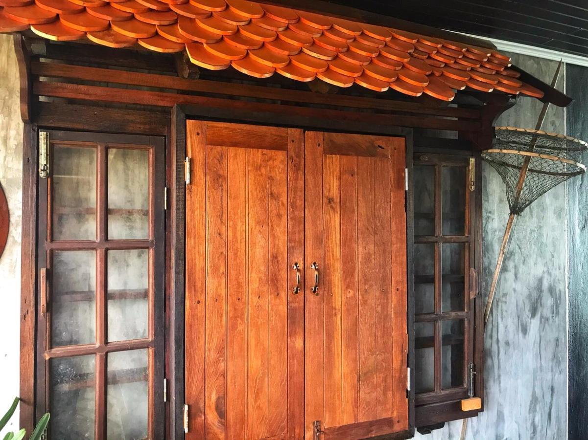 Готель Mangrove House Lanta Old Town Ко-Ланта Екстер'єр фото