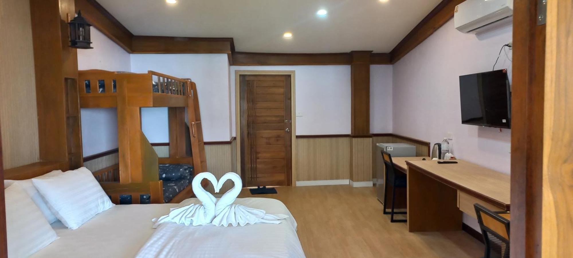 Готель Mangrove House Lanta Old Town Ко-Ланта Екстер'єр фото