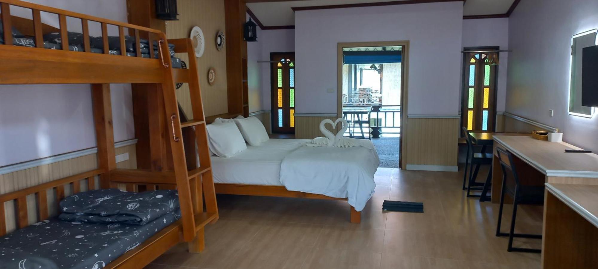 Готель Mangrove House Lanta Old Town Ко-Ланта Екстер'єр фото