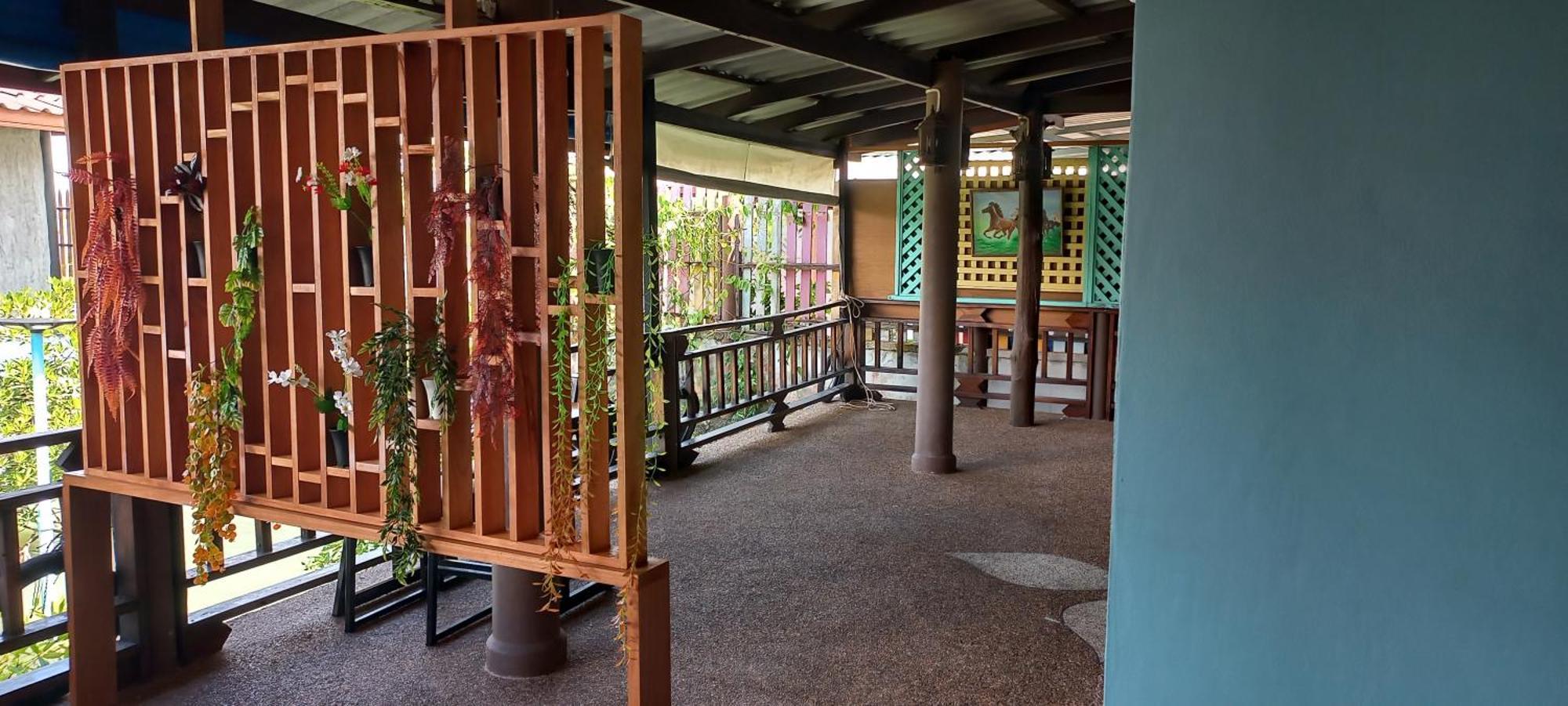 Готель Mangrove House Lanta Old Town Ко-Ланта Екстер'єр фото